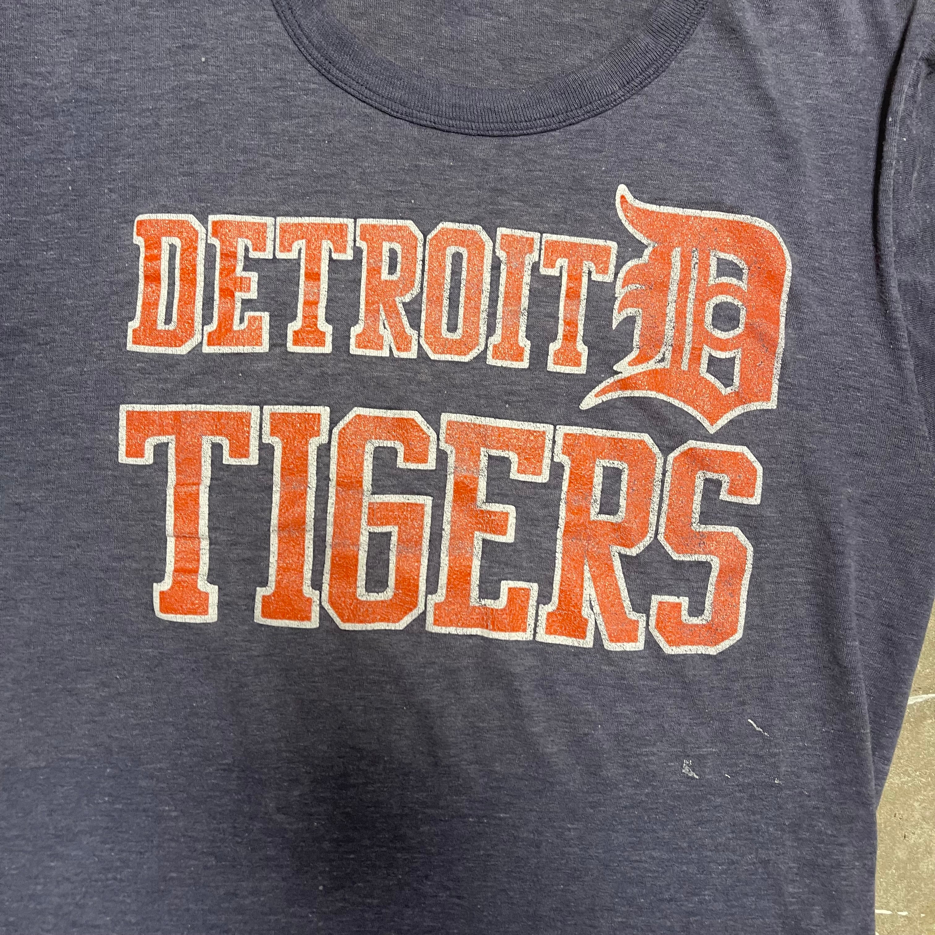 Vintage Detroit Tigers 80s BabyTee T-Shirt